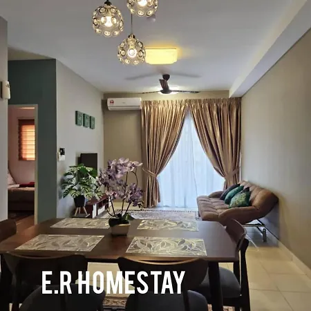 Er Homestay For Family Transit Nearby Klia Sepang Exterior photo