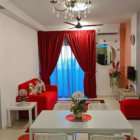 Er Homestay For Family Transit Nearby Klia Sepang Exterior photo